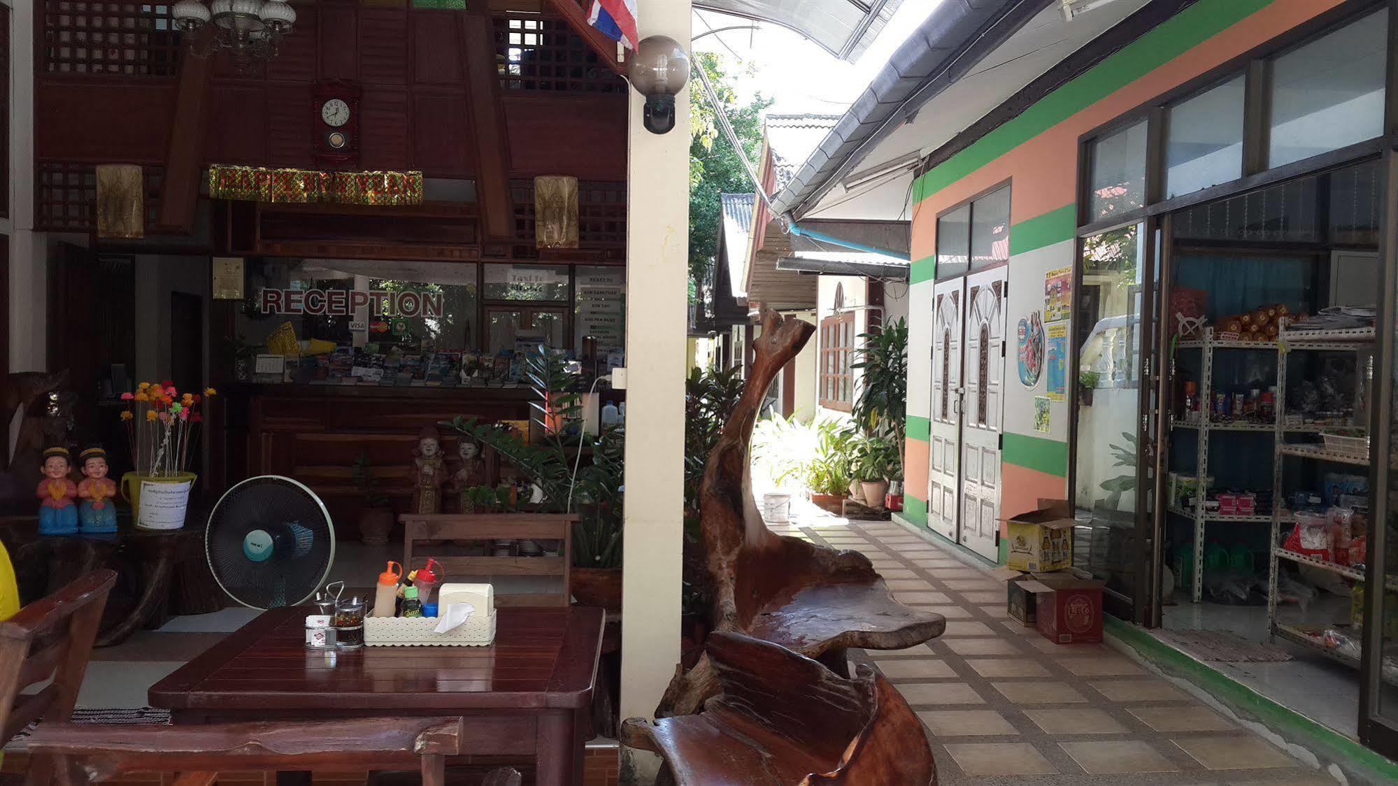 Rattana Guesthouse & Bungalow Ko Samui Exterior foto