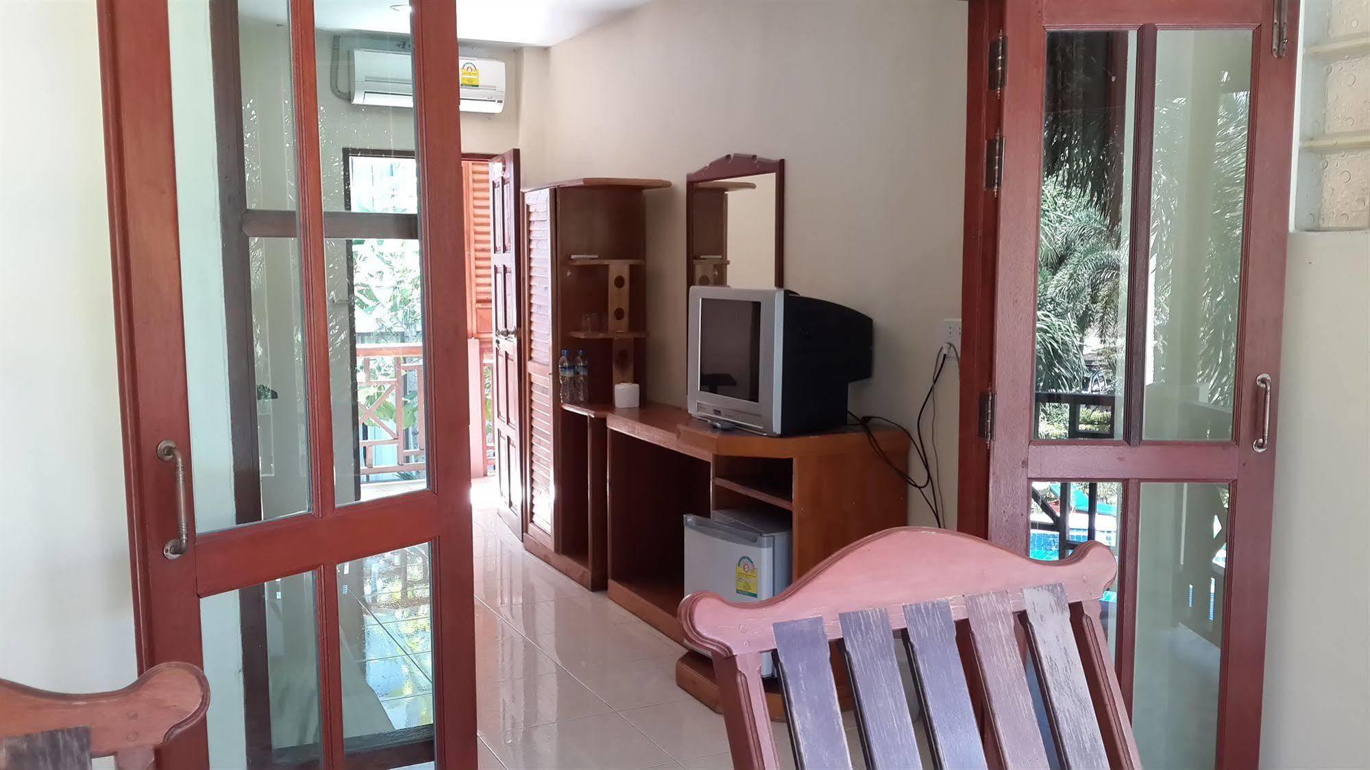 Rattana Guesthouse & Bungalow Ko Samui Exterior foto